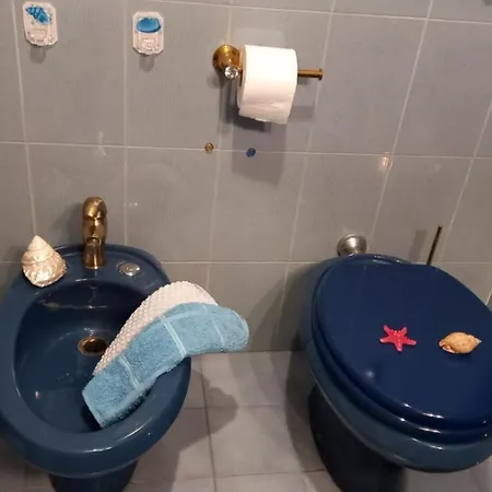 Casa Cristoforo Colombo 公寓 *