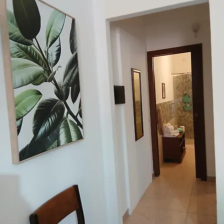 Casa Cristoforo Colombo 公寓 *